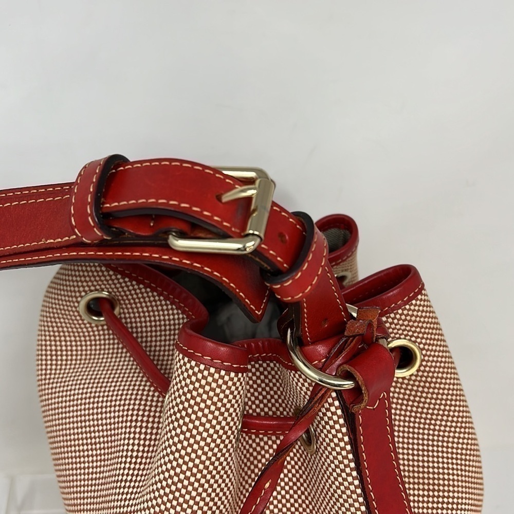 Dooney and Bourke Red Beige Canvas Leather Drawstring Shoulder Bucket Bag - Picture 9 of 16